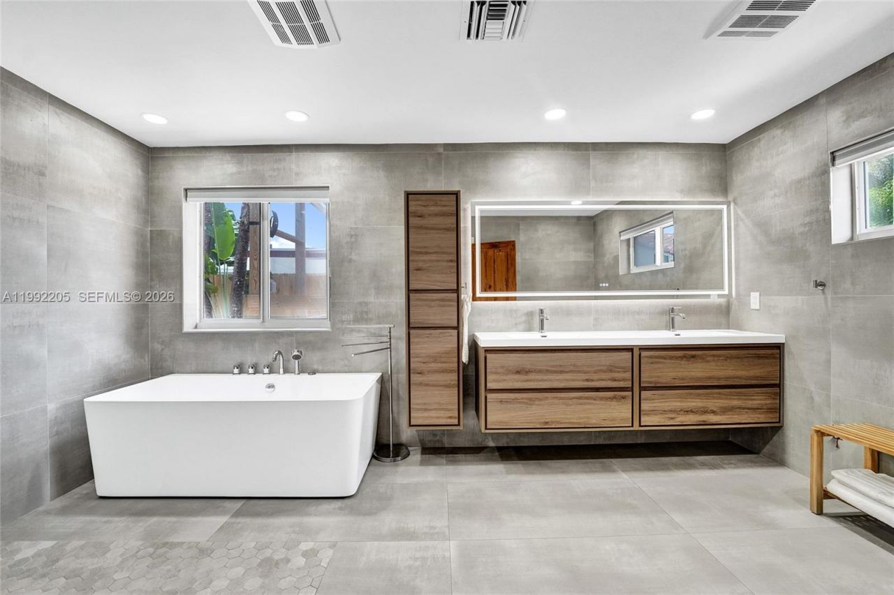 3350 N 40th St, Hollywood, FL 33021 Photo