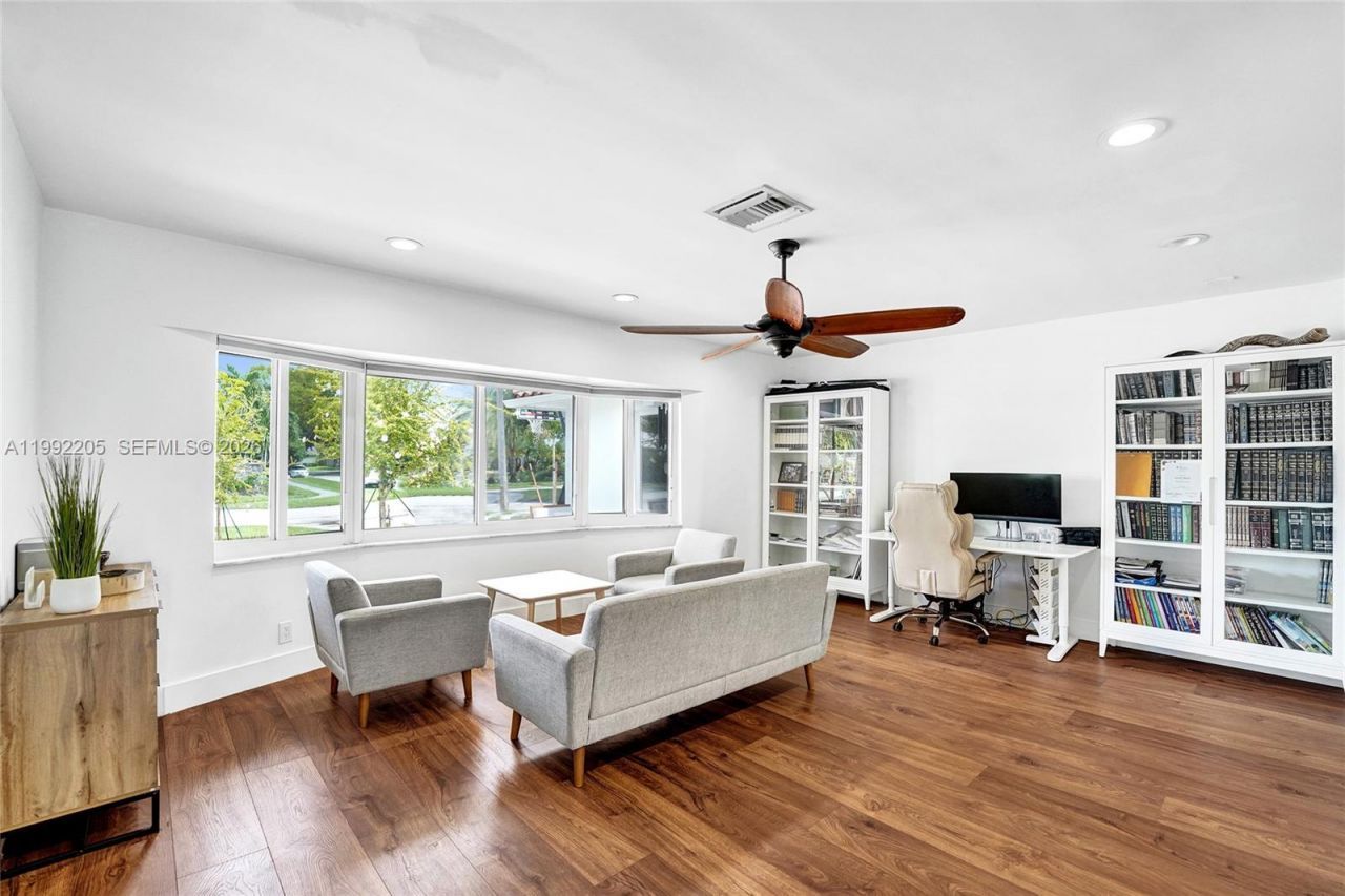 3350 N 40th St, Hollywood, FL 33021 Photo