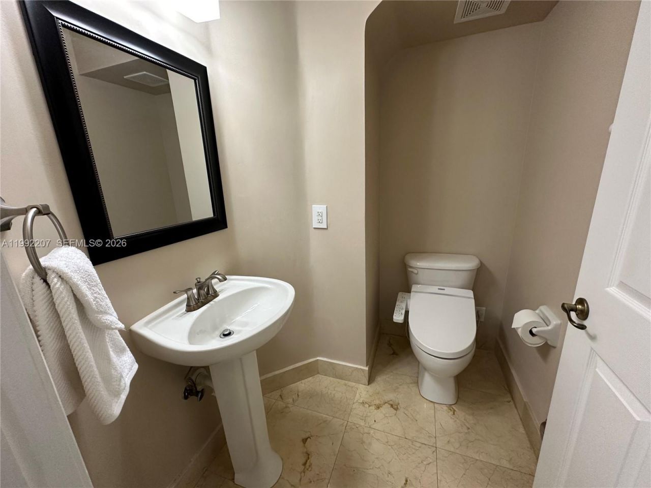 11344 NW 72nd Ln , Doral, FL 33178 Photo