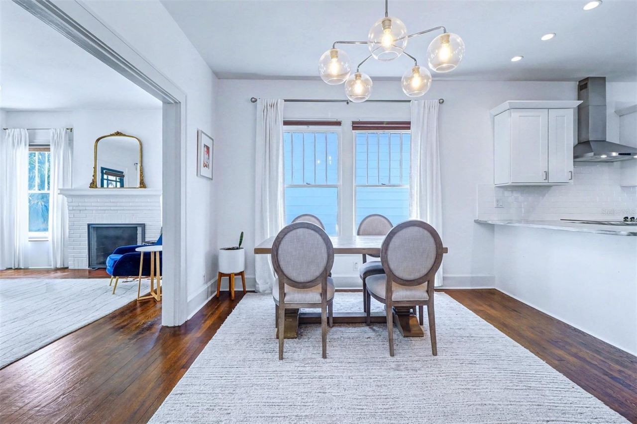 3218 7th Street N, Saint Petersburg, FL 33704 Photo