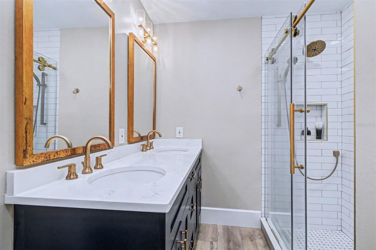 3218 7th Street N, Saint Petersburg, FL 33704 Photo