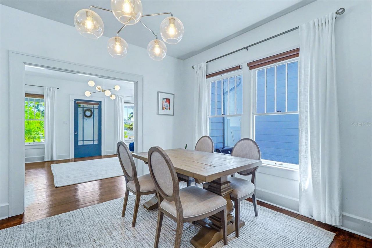 3218 7th Street N, Saint Petersburg, FL 33704 Photo