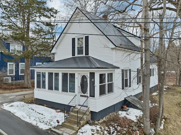 31 Pine Street, Unit 84, Wolfeboro, NH 03894