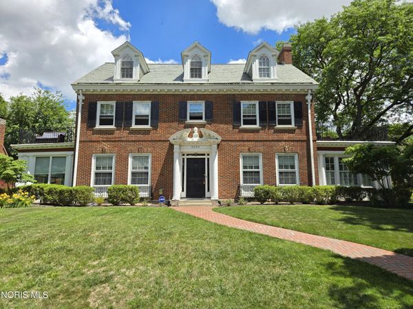 2006 Mount Vernon Avenue, Toledo, OH 43607