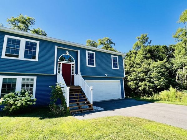 40 Ellis Court, Bangor, ME 04401