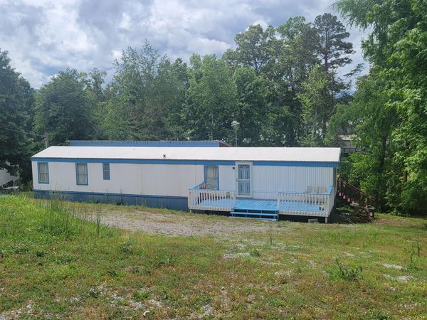 1618 Omaha Tr, Dandridge, TN 37725