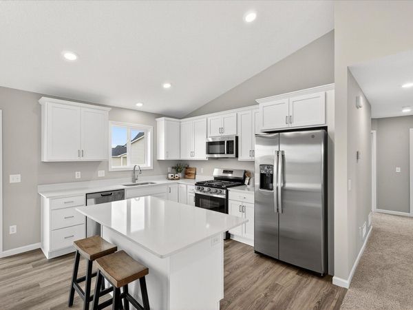 913 Brandenburg Lane, Waverly, MN 55390