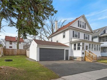 25 Whittier Park, Rochester, NY 14621