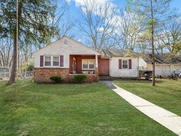 38 Miller Place Middle Island Road , Mount Sinai, NY 11766