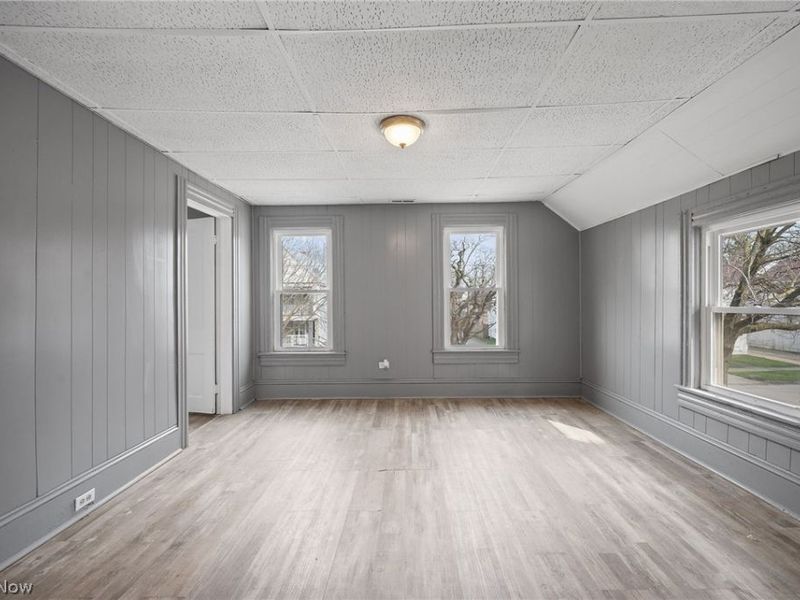 2180 W 83rd Street , Cleveland, OH 44102 Photo 16