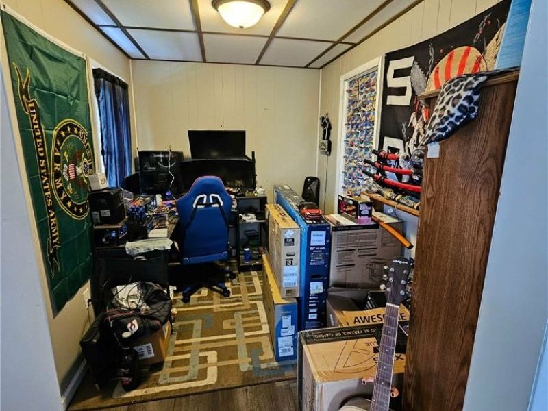 1305 Eastport Avenue, Uhrichsville, OH 44683 Photo 18