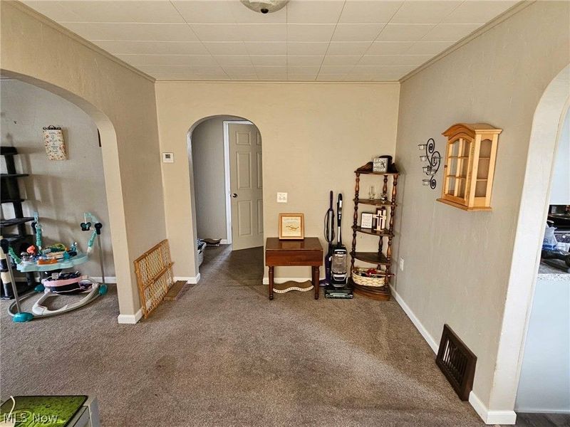 1305 Eastport Avenue, Uhrichsville, OH 44683 Photo 8