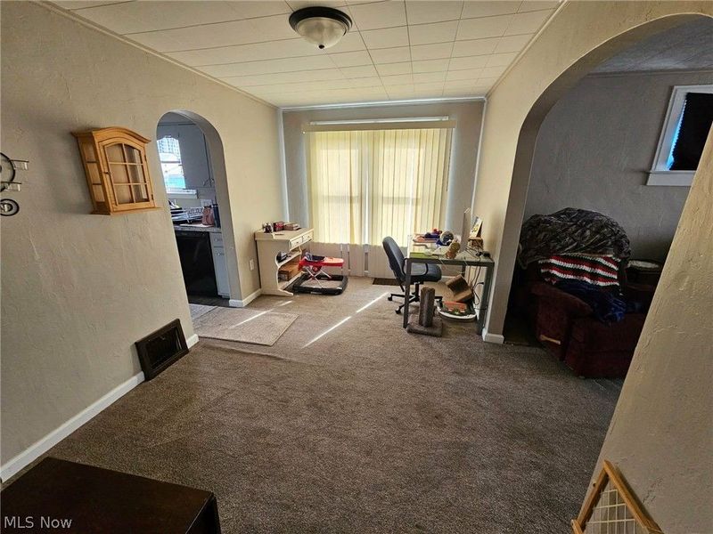 1305 Eastport Avenue, Uhrichsville, OH 44683 Photo 9