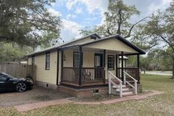 201 Garbon Drive photo 4