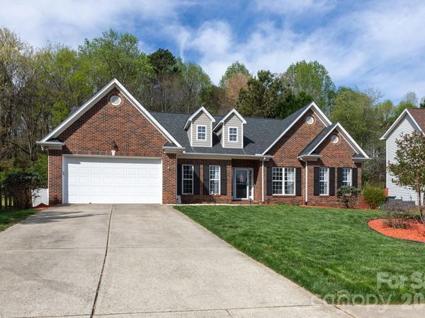 12015 Hampton Place Drive, Charlotte, NC 28269