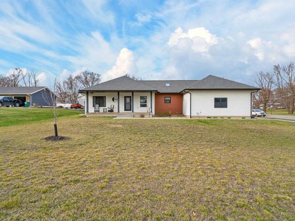 947 W Gilbert Drive, Evansdale, IA 50707