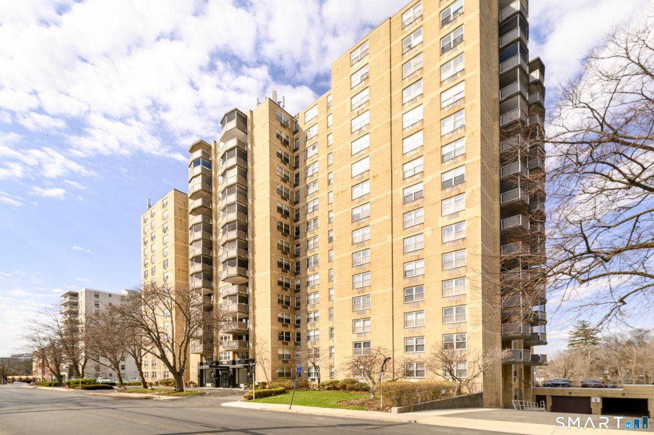 50 Glenbrook, Unit APT 7C, Stamford, CT 06902 Main Photo