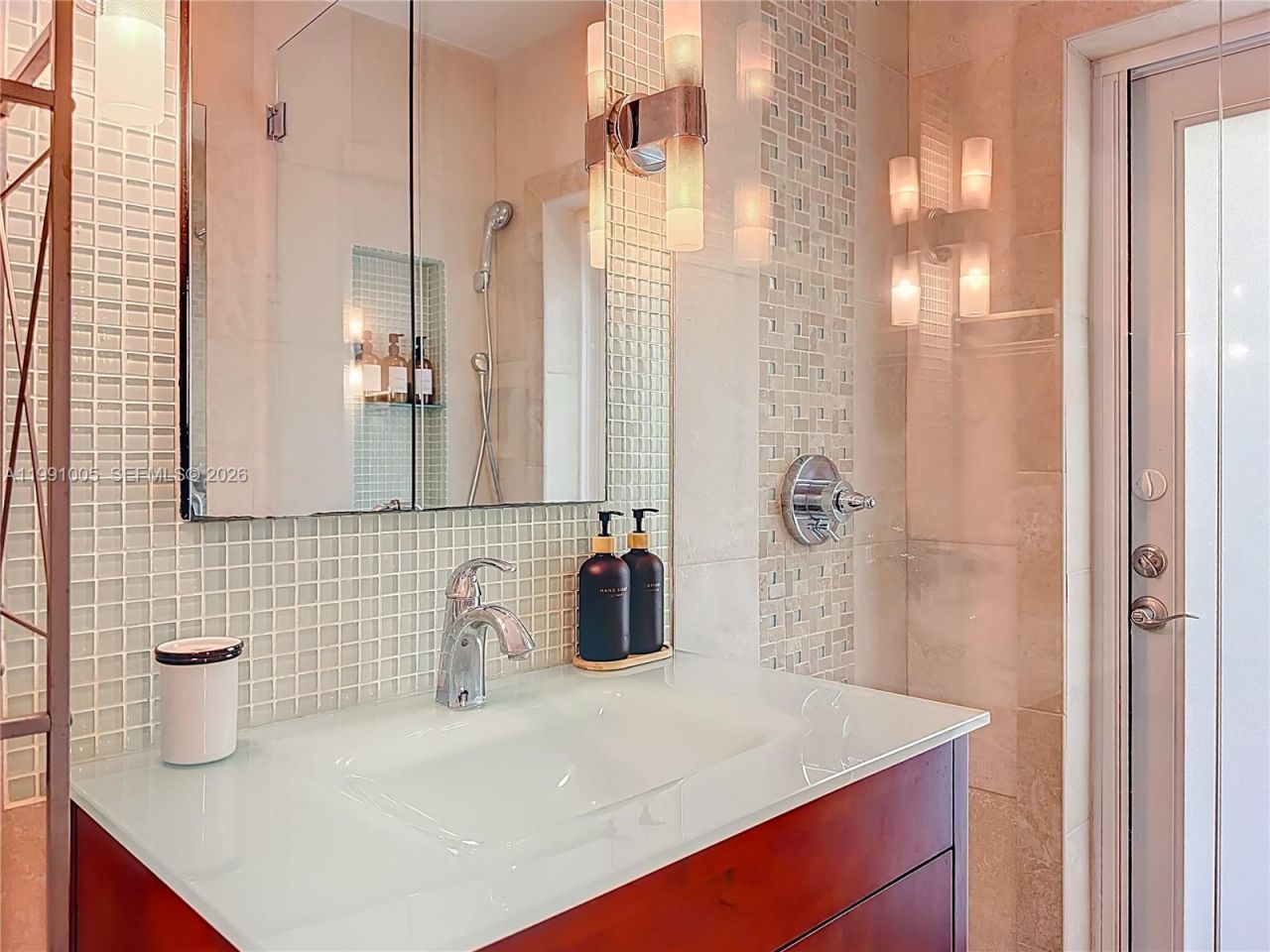 1419 NE 4th Ct , Fort Lauderdale, FL 33301 Photo