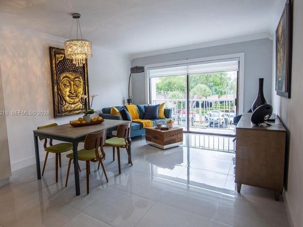 1650 NE 115th St, Unit 302, Miami, FL 33181