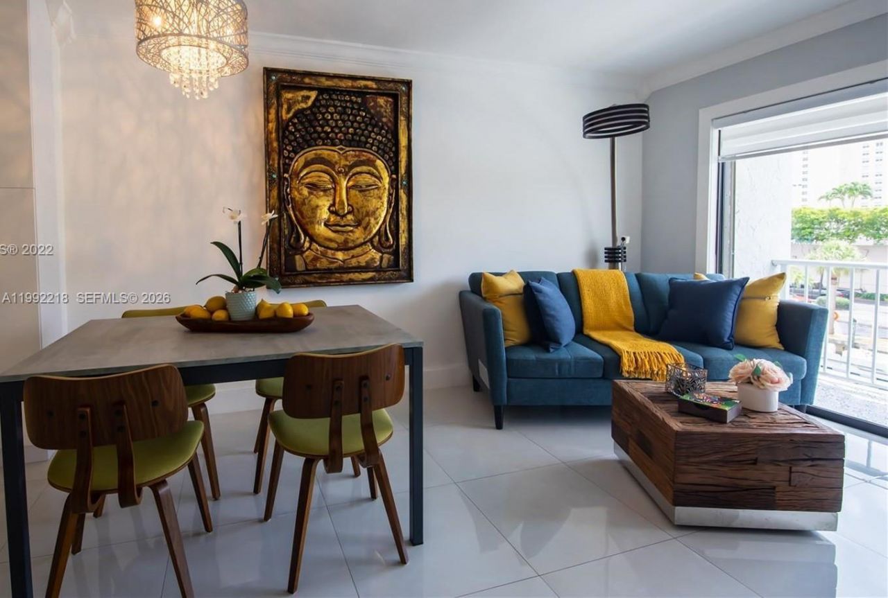 1650 NE 115th St, Unit 302, Miami, FL 33181 Photo