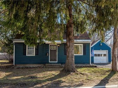 50 Wilbur Road, New Hartford, NY 13413