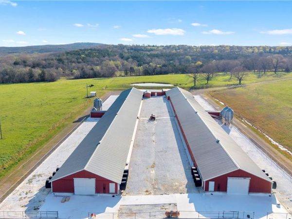 98420 1st Street, Sallisaw, OK 74955