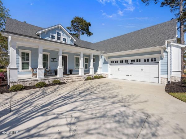 788 Breezewood Drive SE, Bolivia, NC 28422