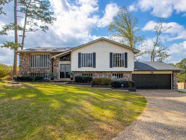 19 Kings Court, Little Rock, AR 72211