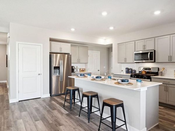 17062 Draper Way, Lakeville, MN 55044