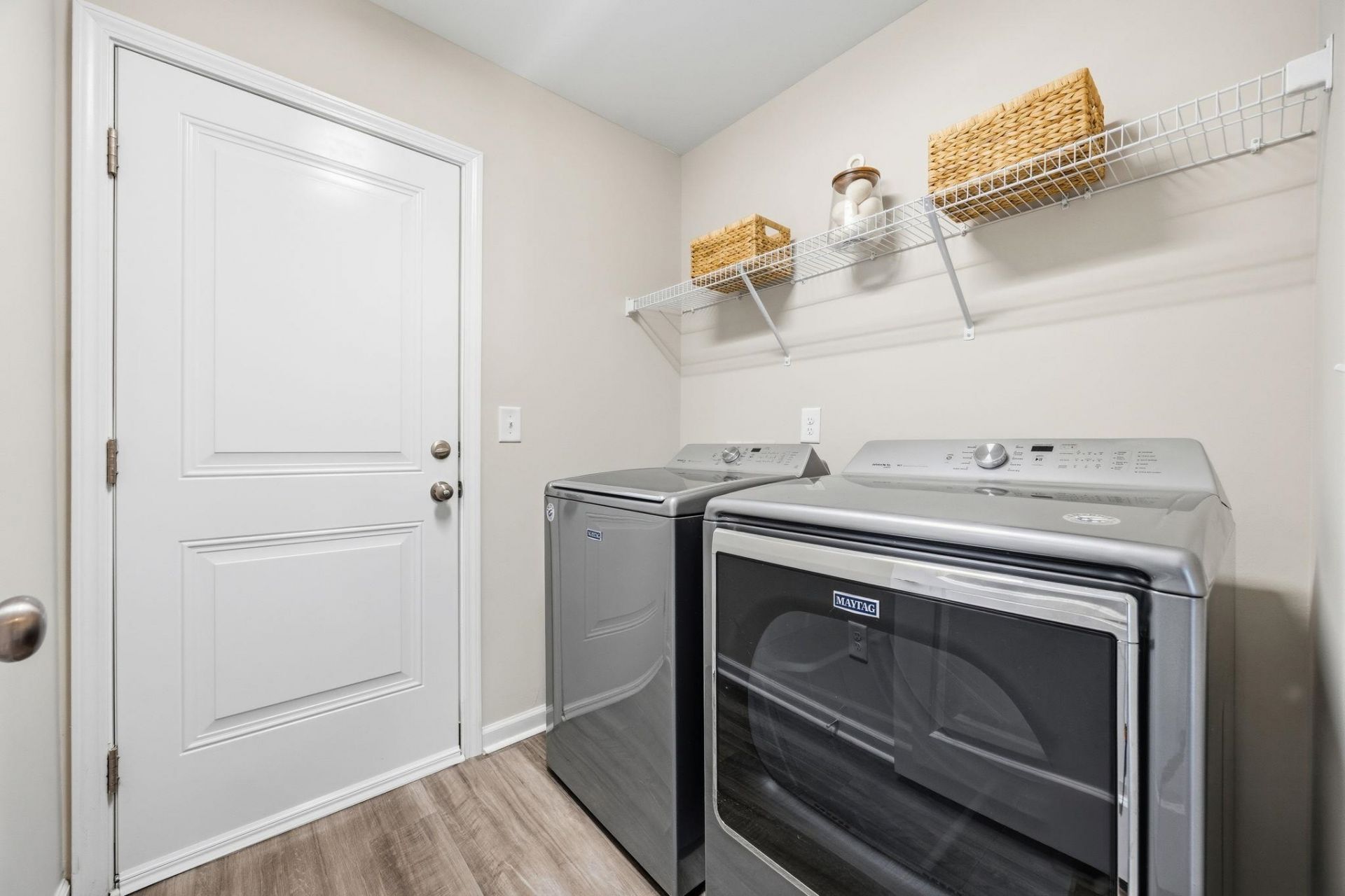 3725 Park Pointe Ave. Photo 33