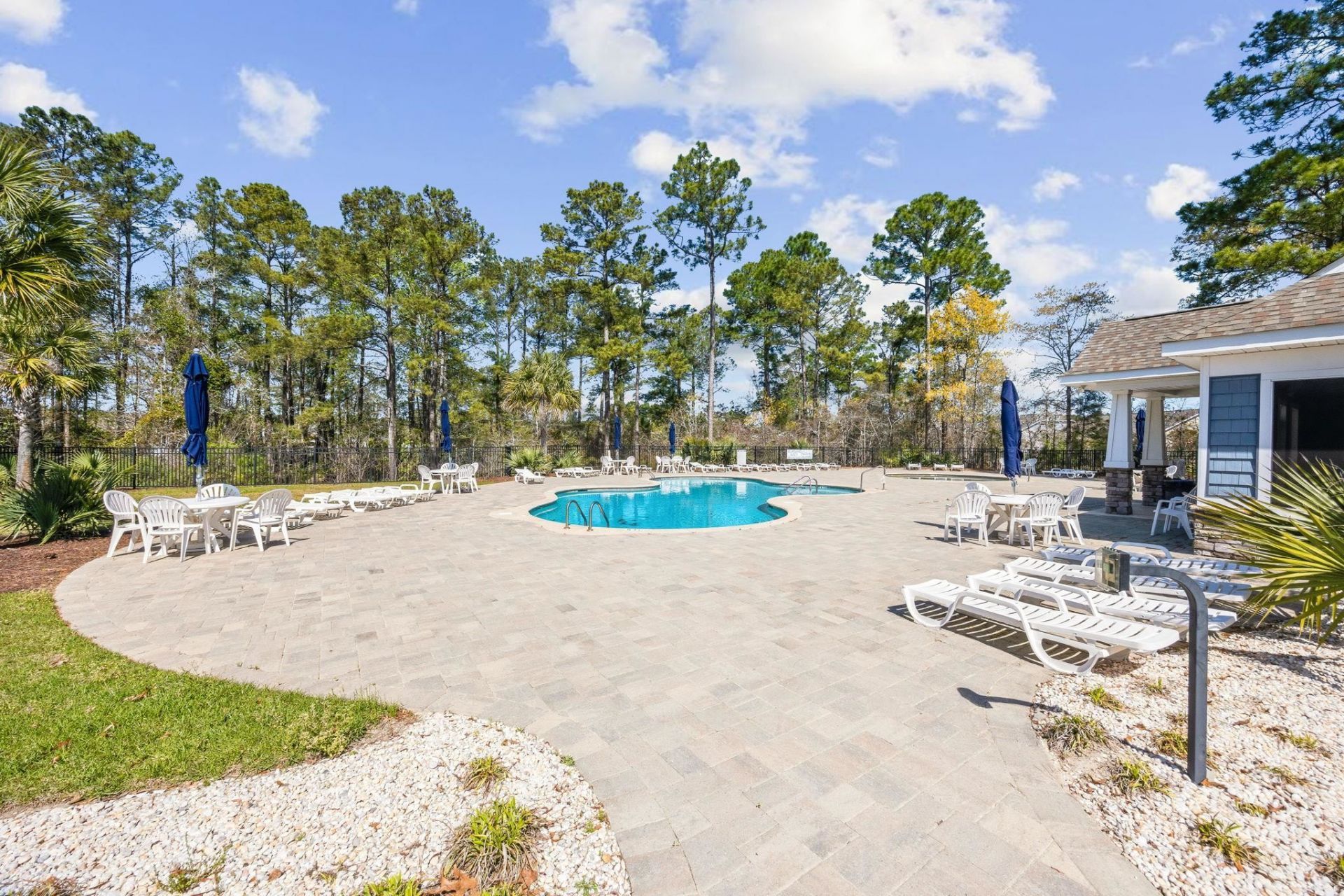 3725 Park Pointe Ave. Photo 35