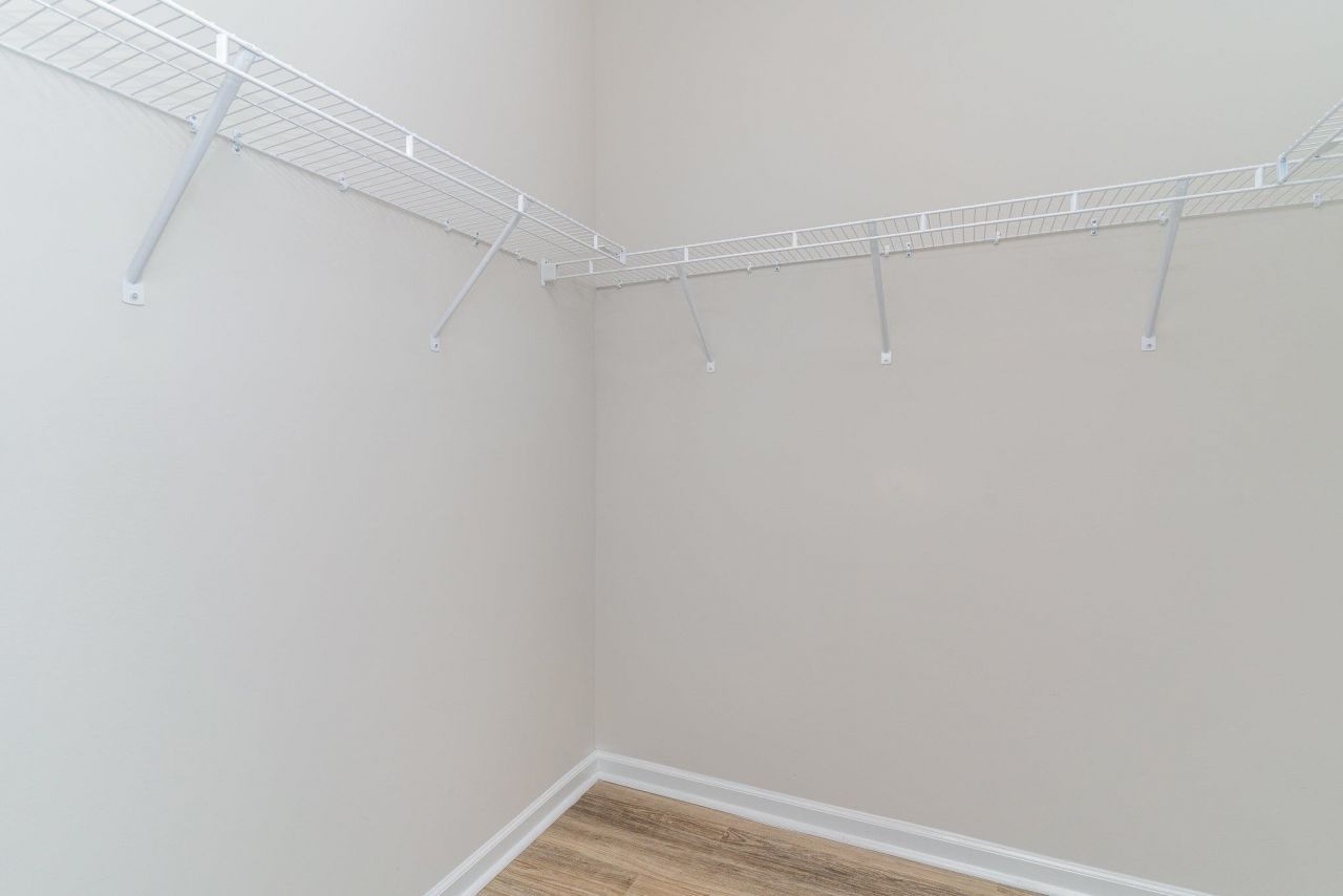 404 Bearskin Ct. Photo 20