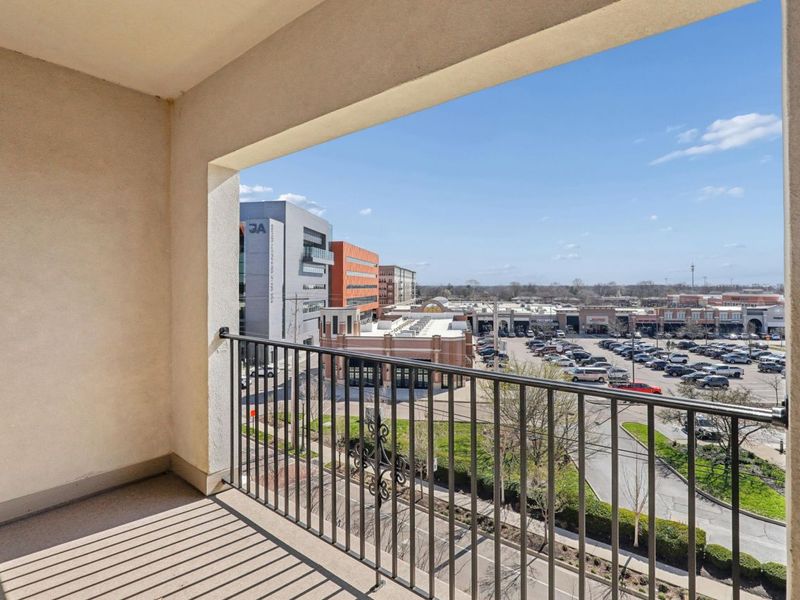 3175 Tremont Road, Unit 504, Columbus, OH 43221 Photo 20