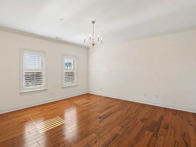 3175 Tremont Road, Unit 504, Columbus, OH 43221 Photo 25