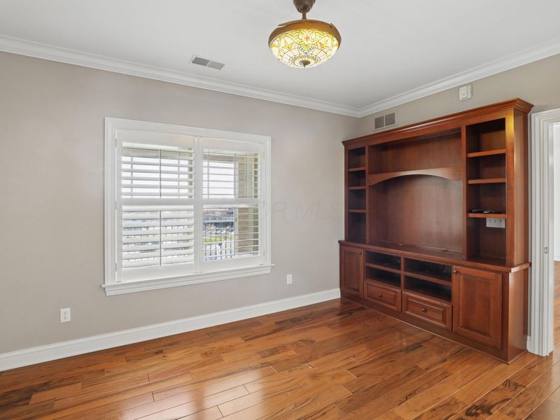 3175 Tremont Road, Unit 504, Columbus, OH 43221 Photo 34