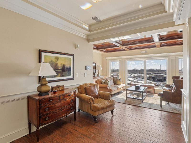 3175 Tremont Road, Unit 504, Columbus, OH 43221 Photo 51