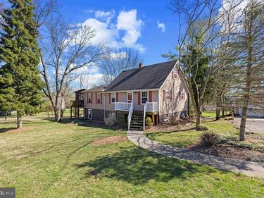 1015 HAMLET DRIVE , ROCKINGHAM, VA 22802