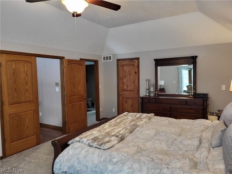 1882 Meadow Drive , Hinckley, OH 44233 Photo 28