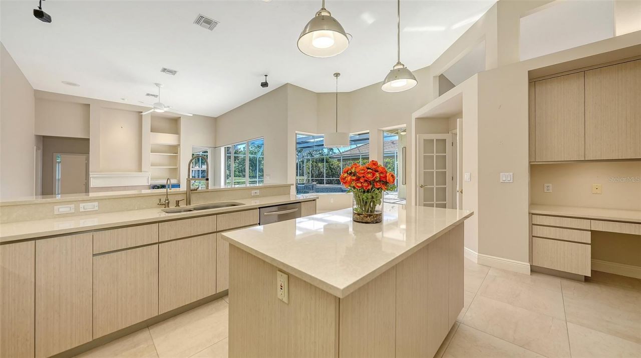 6309 Thorndon Circle, University Park, FL 34201 Photo