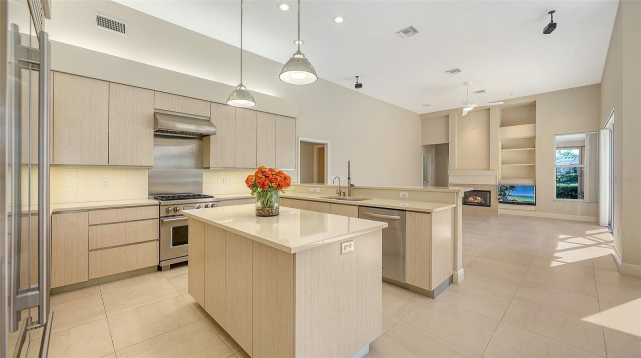 6309 Thorndon Circle, University Park, FL 34201 Photo