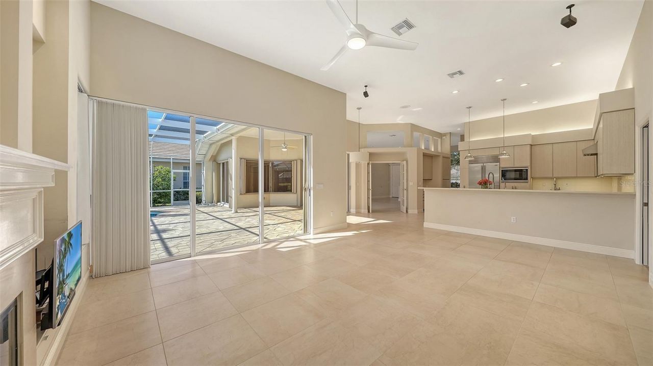 6309 Thorndon Circle, University Park, FL 34201 Photo