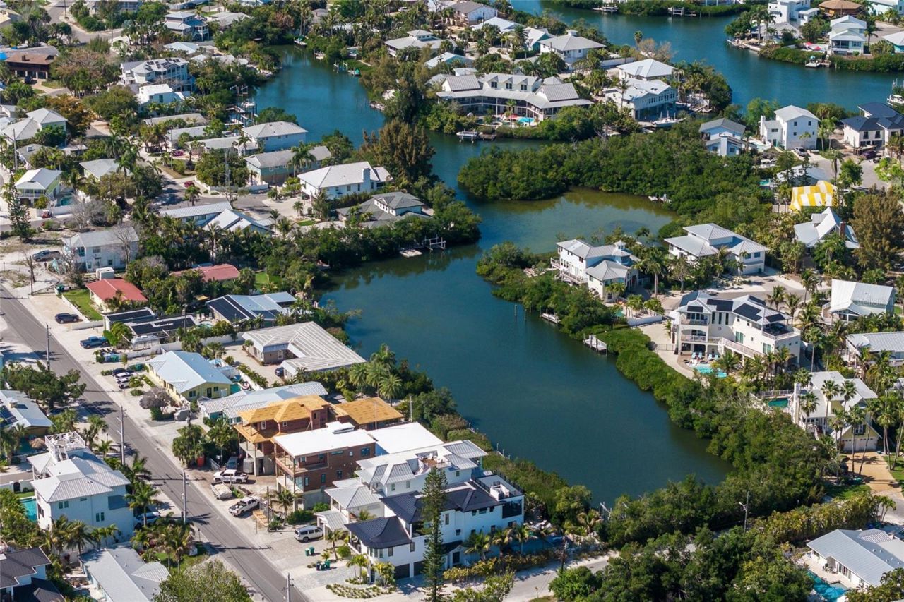 406 N Shore Drive, Anna Maria, FL 34216 Photo