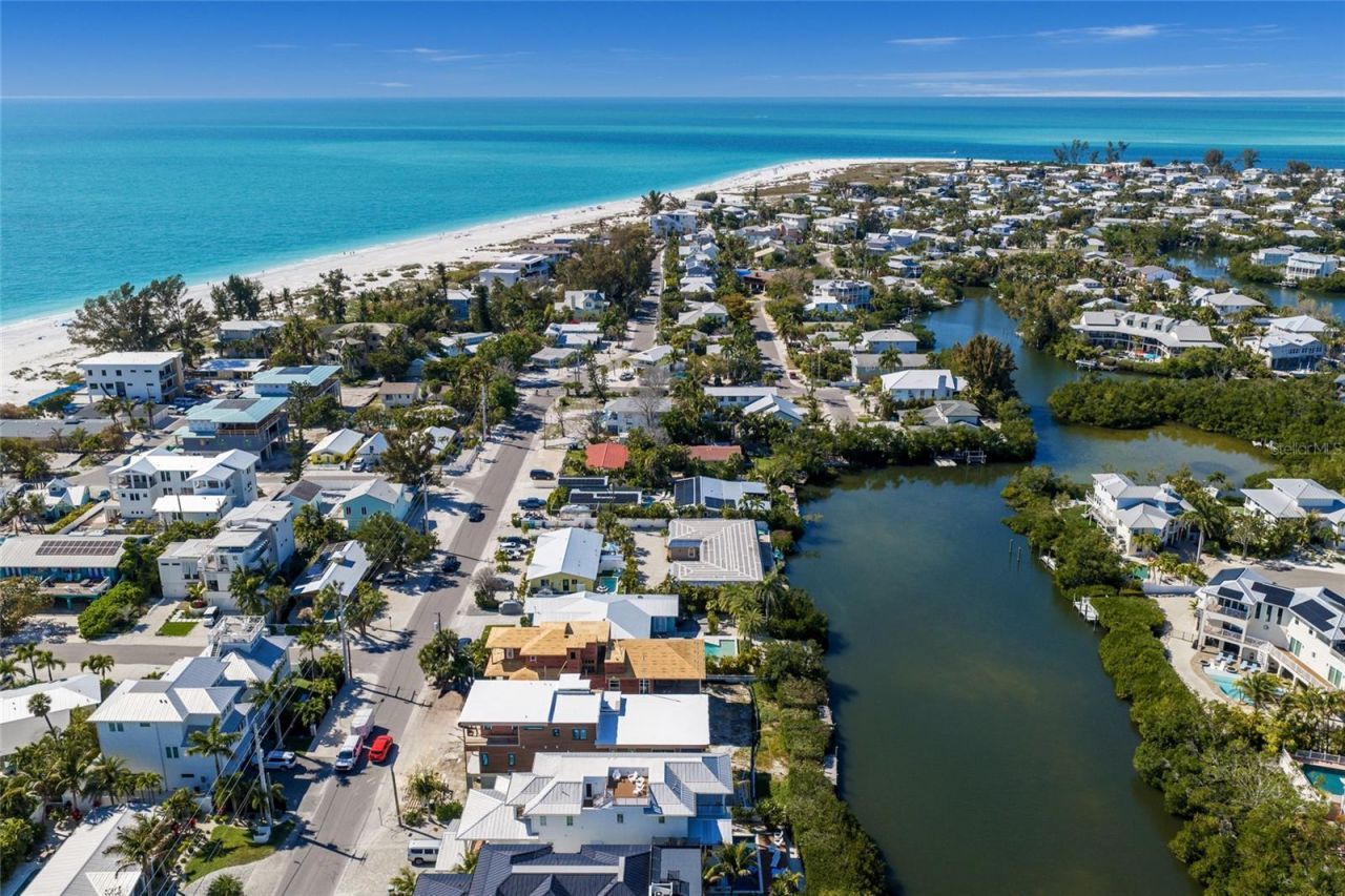 406 N Shore Drive, Anna Maria, FL 34216 Photo