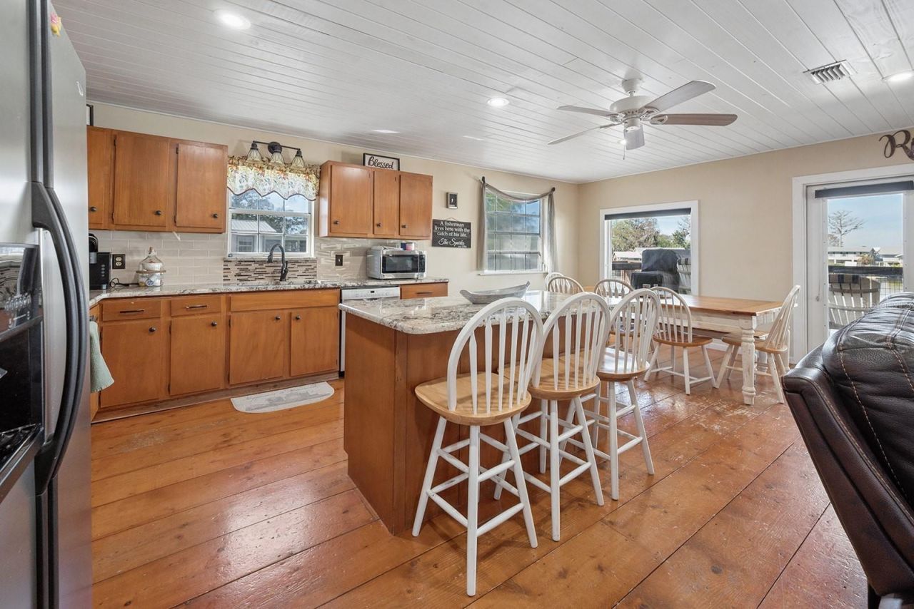 364 NE 256th Avenue , Suwannee, FL 32692 Photo