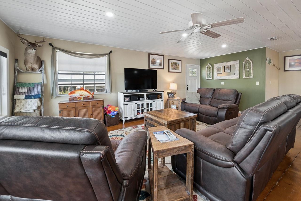 364 NE 256th Avenue , Suwannee, FL 32692 Photo