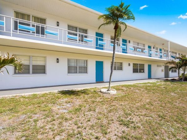 2011 58TH AVENUE N, Unit 5, ST PETERSBURG, FL 33714