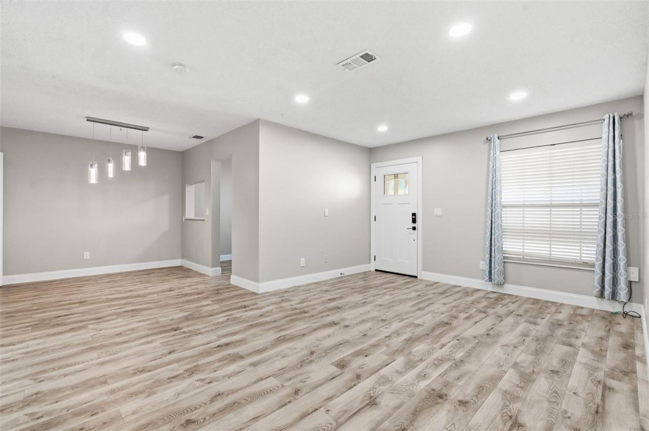 9993 86th St, Seminole, FL 33777 Photo