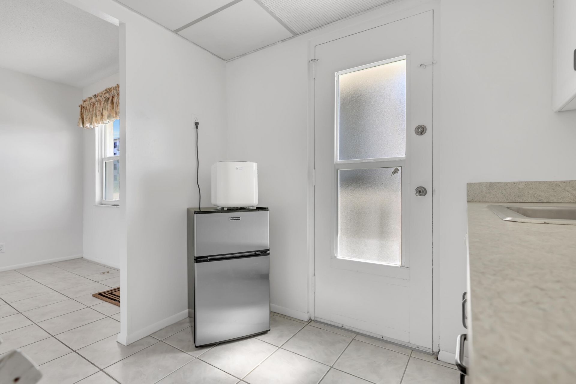 2555 NE 11th Street, Unit 804, Fort Lauderdale, FL 33304 Photo