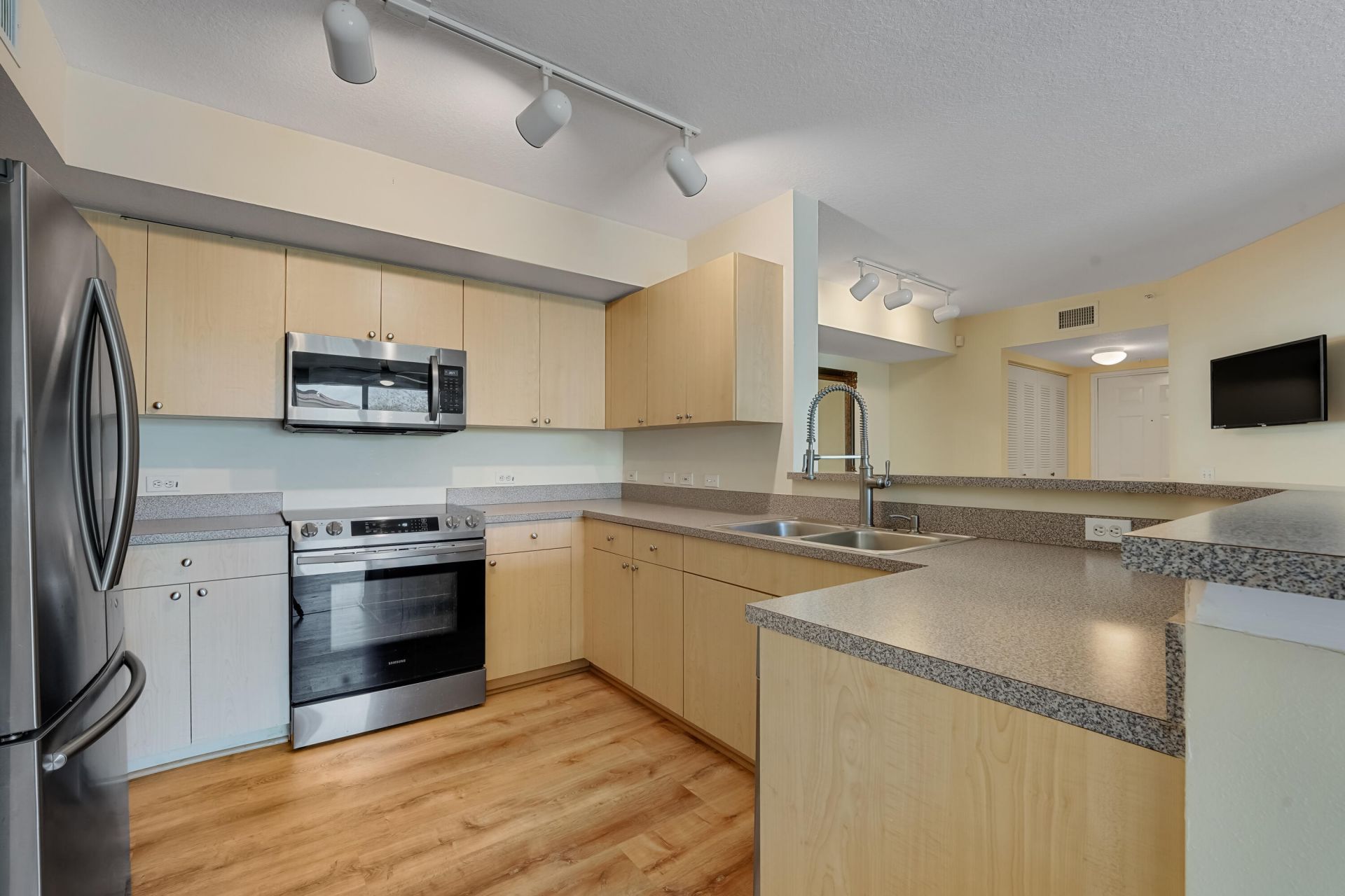 1112 Villa Circle, Boynton Beach, FL 33435 Photo