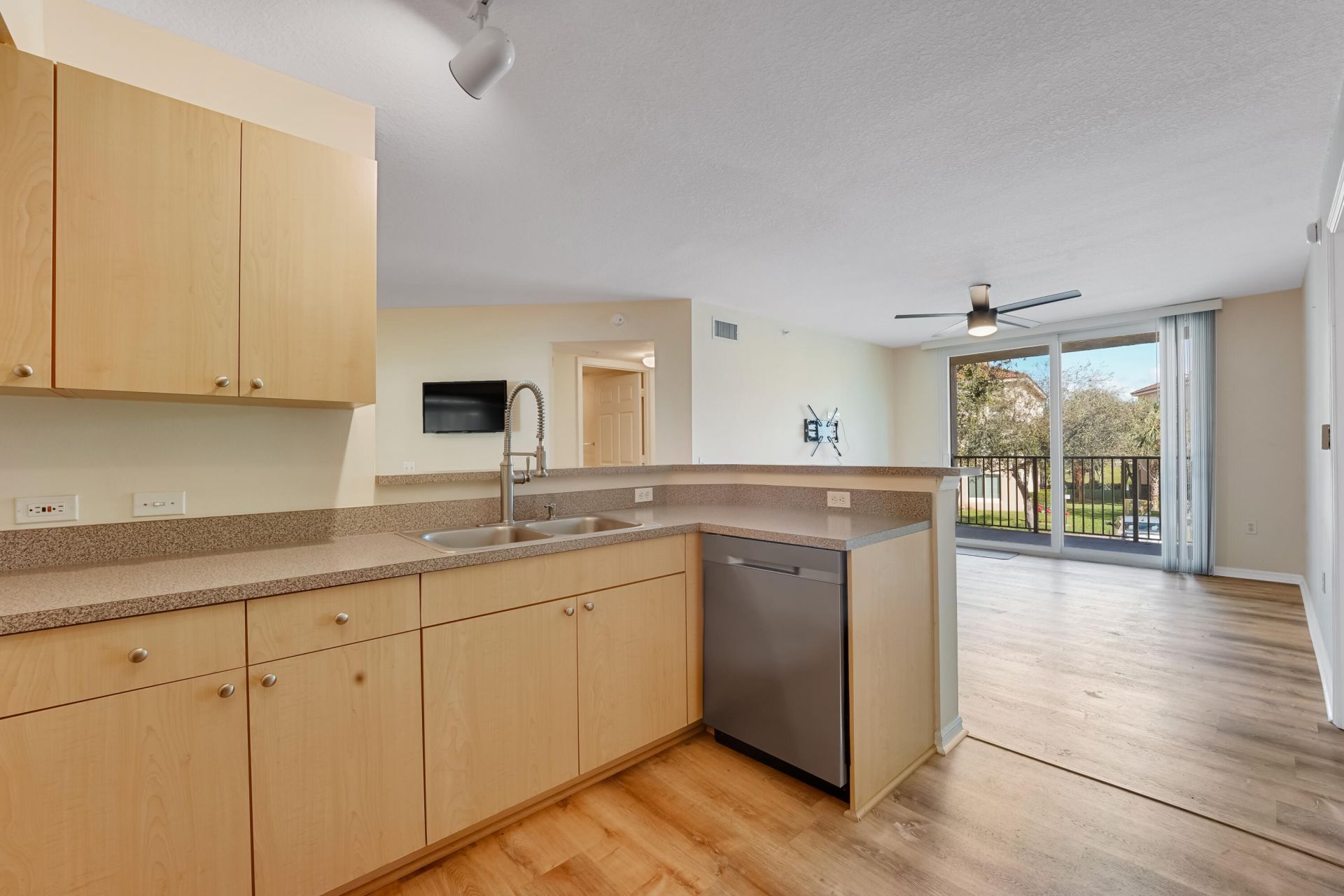 1112 Villa Circle, Boynton Beach, FL 33435 Photo